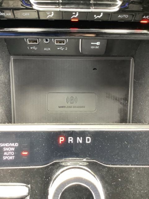 Used 2023 Jeep Grand Cherokee Limited w/ Luxury Tech Group II AWD/4WD image 28