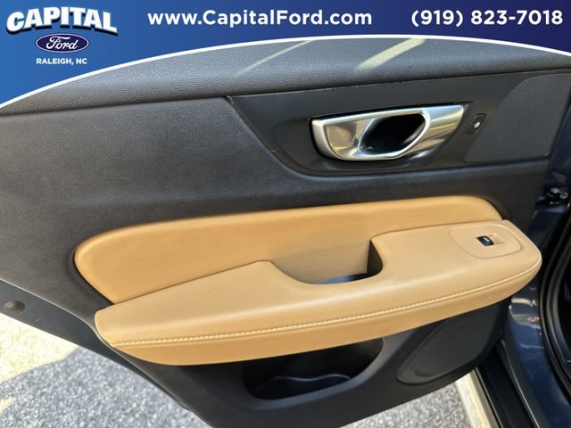 Used 2024 Volvo V60 B5 Cross Country Ultimate AWD/4WD image 17