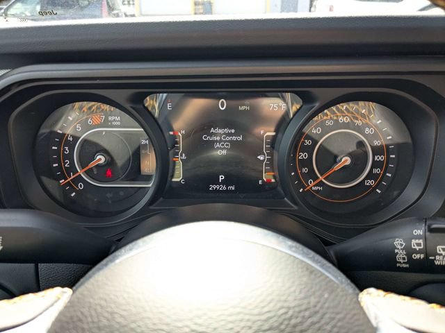 Used 2025 Jeep Wrangler Unlimited Sahara AWD/4WD image 26