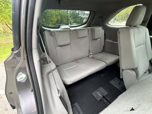 Used 2019 Toyota Highlander LE AWD/4WD image 31