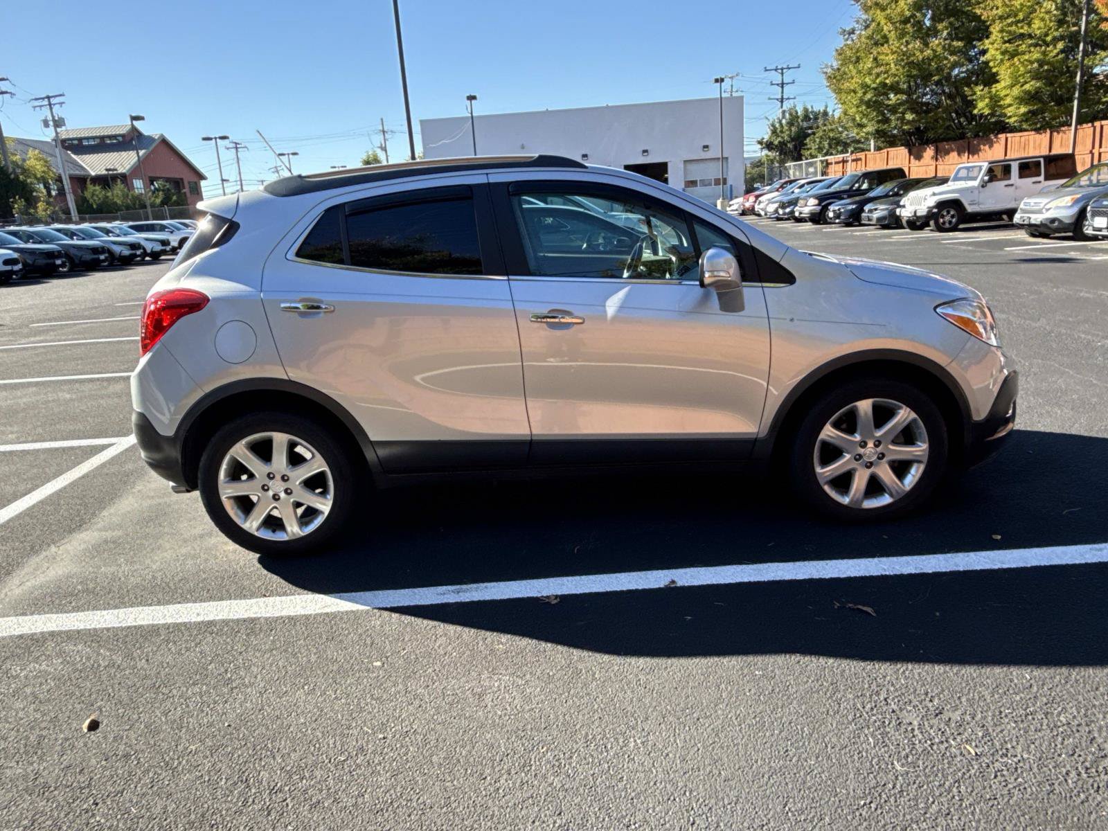 Used 2015 Buick Encore Premium w/ Experience Buick Package FWD image 6