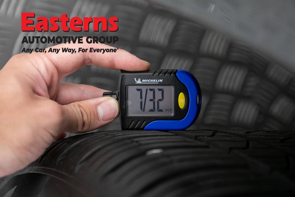 Used 2023 Mercedes-Benz GLE 350 4MATIC w/ AMG Line Exterior image 29