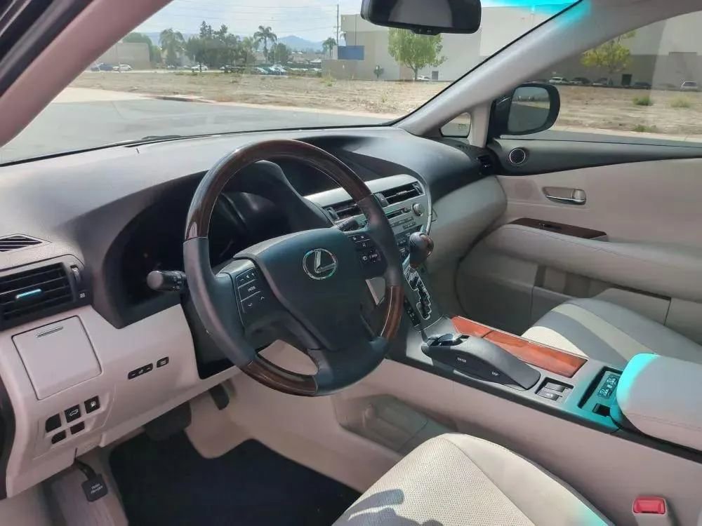 Used 2011 Lexus RX 350 2WD w/ Premium Pkg image 17