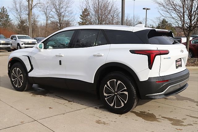 New 2025 Chevrolet Blazer EV LT AWD/4WD image 5