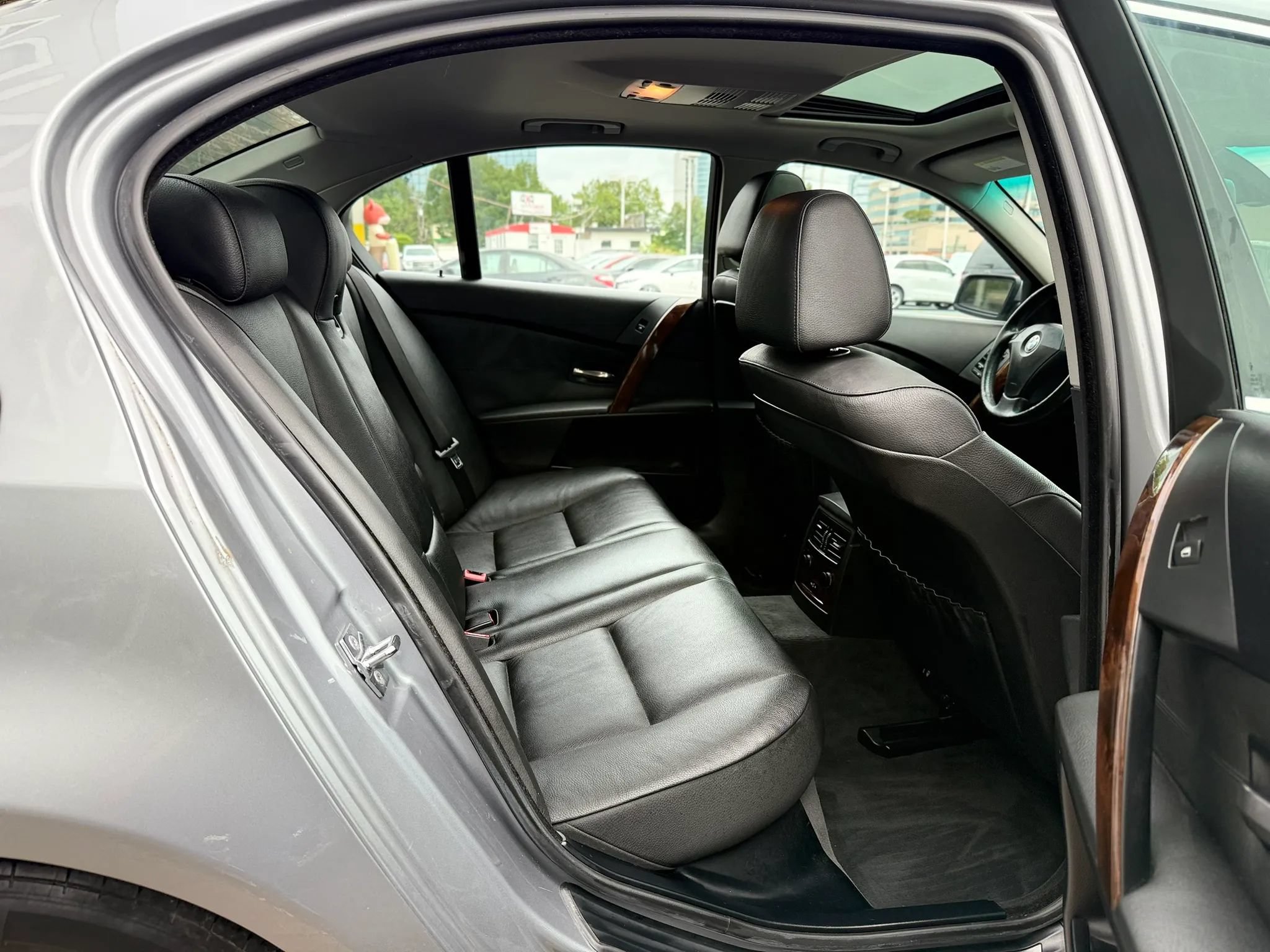Used 2007 BMW 530i Sedan RWD image 32