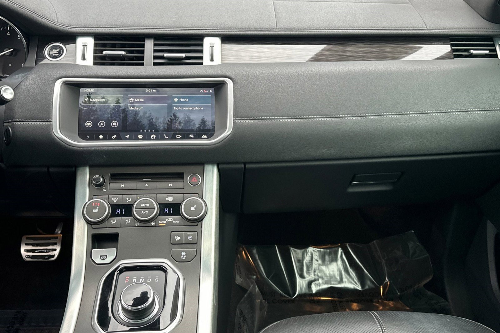 Used 2019 Land Rover Range Rover Evoque HSE Dynamic image 29