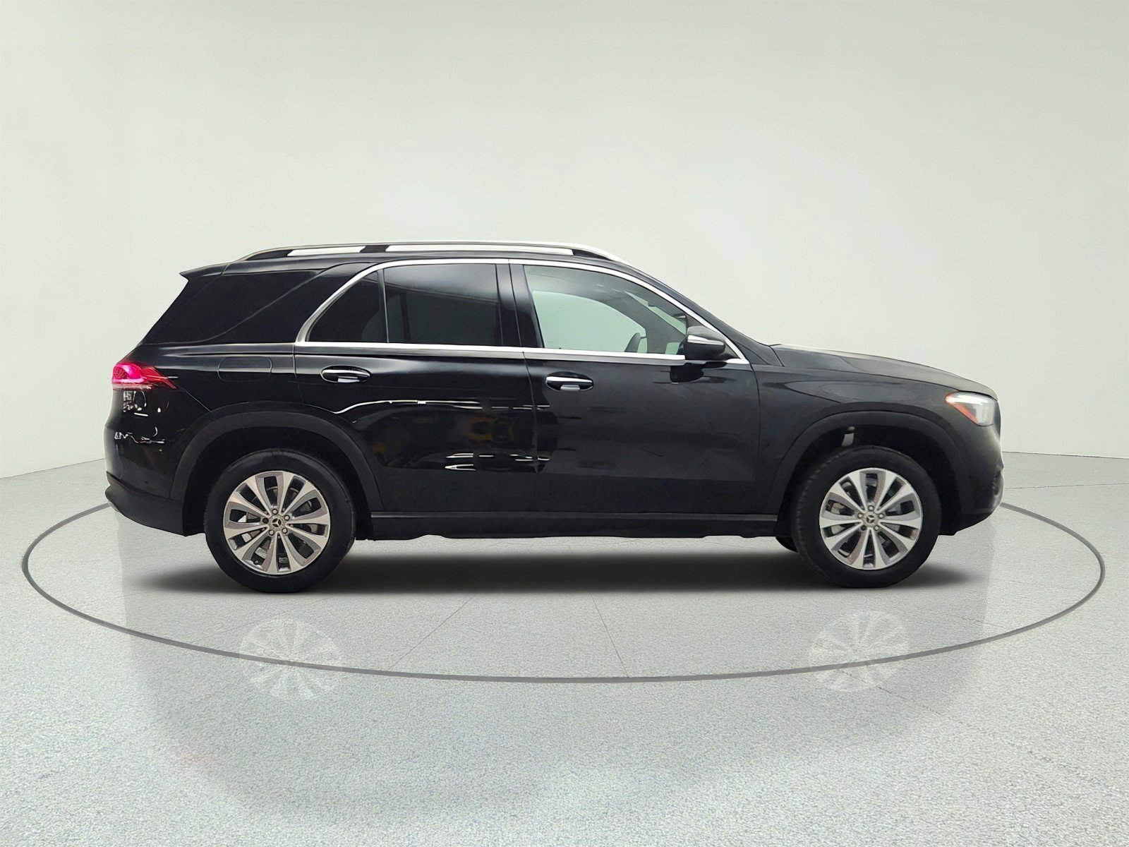 Certified 2022 Mercedes-Benz GLE 350 image 4