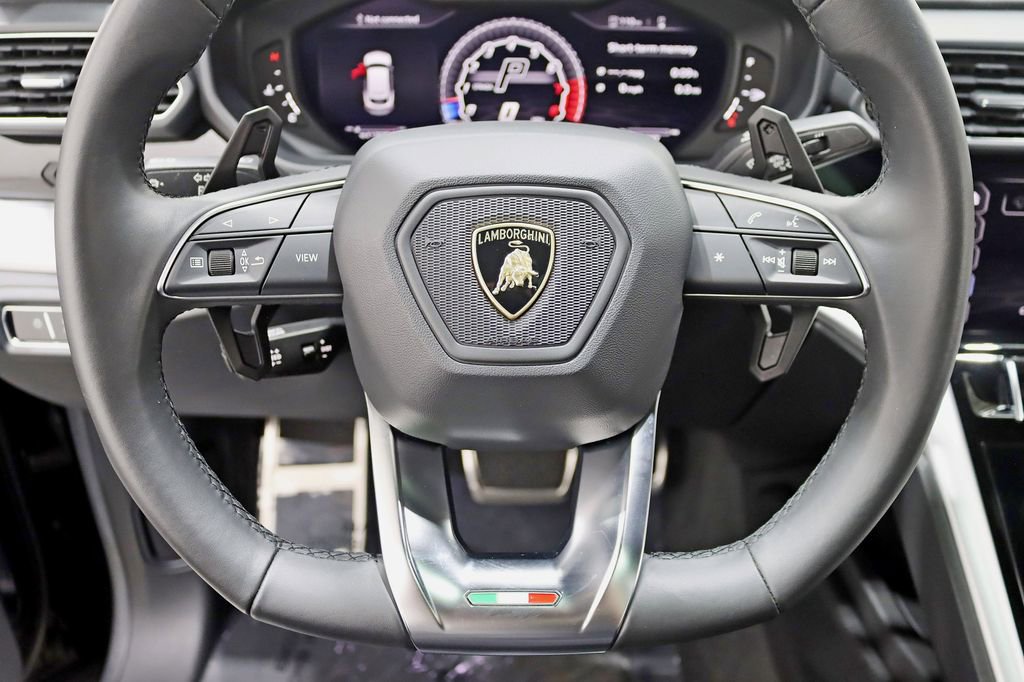 Used 2021 Lamborghini Urus image 15