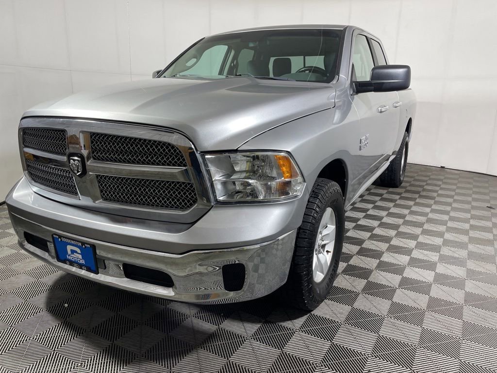 Used 2018 RAM 1500 Classic SLT AWD/4WD image 4