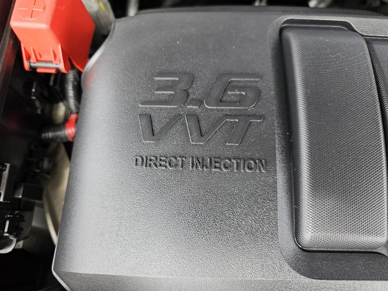 Used 2015 Chevrolet Traverse LTZ AWD/4WD image 39