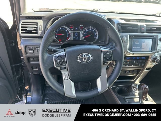 Used 2018 Toyota 4Runner Limited AWD/4WD image 9