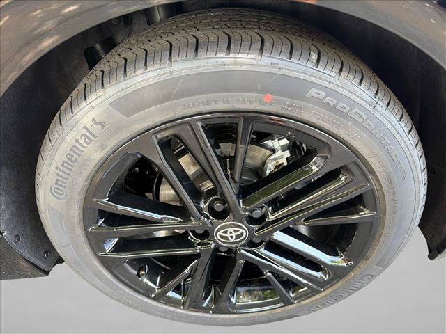 Used 2026 Toyota Camry SE FWD image 19