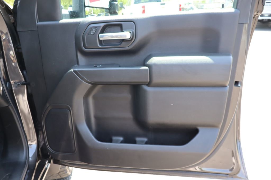 Used 2020 Chevrolet Silverado 2500 Custom w/ Custom Value Package AWD/4WD image 19