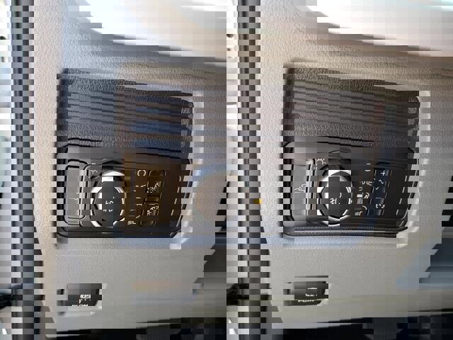 New 2026 Ford F350 XL w/ XL Chrome Package image 20