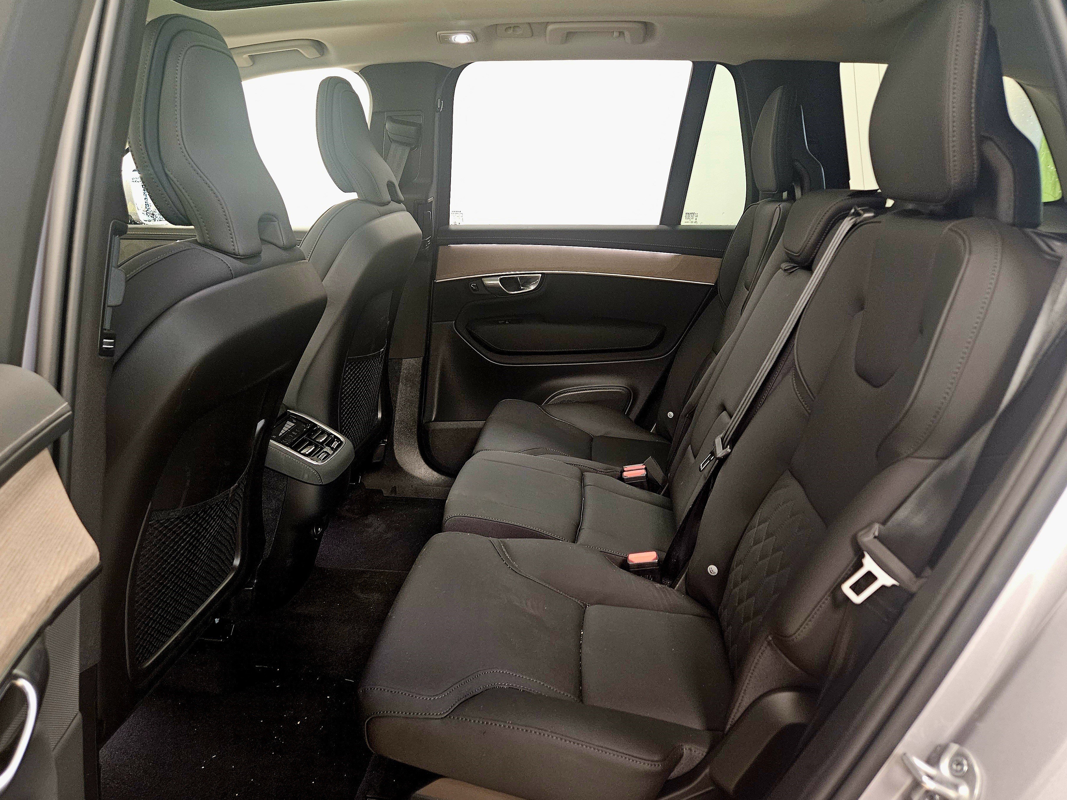 New 2026 Volvo XC90 B5 Plus w/ Protection Package image 12