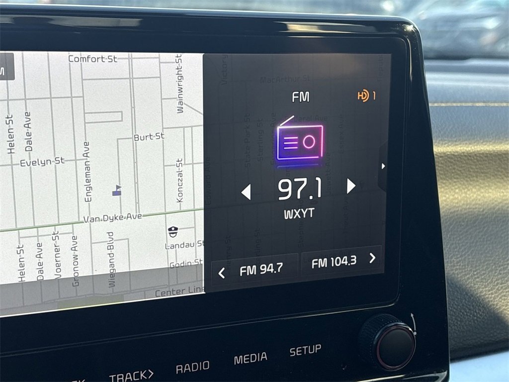 Used 2022 Kia Forte GT-Line w/ GT-Line Premium Package image 4