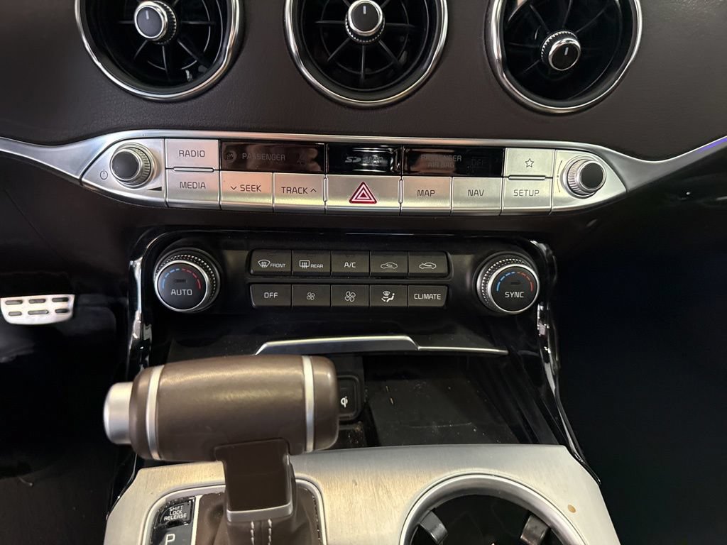 Used 2020 Kia Stinger GT AWD/4WD image 26
