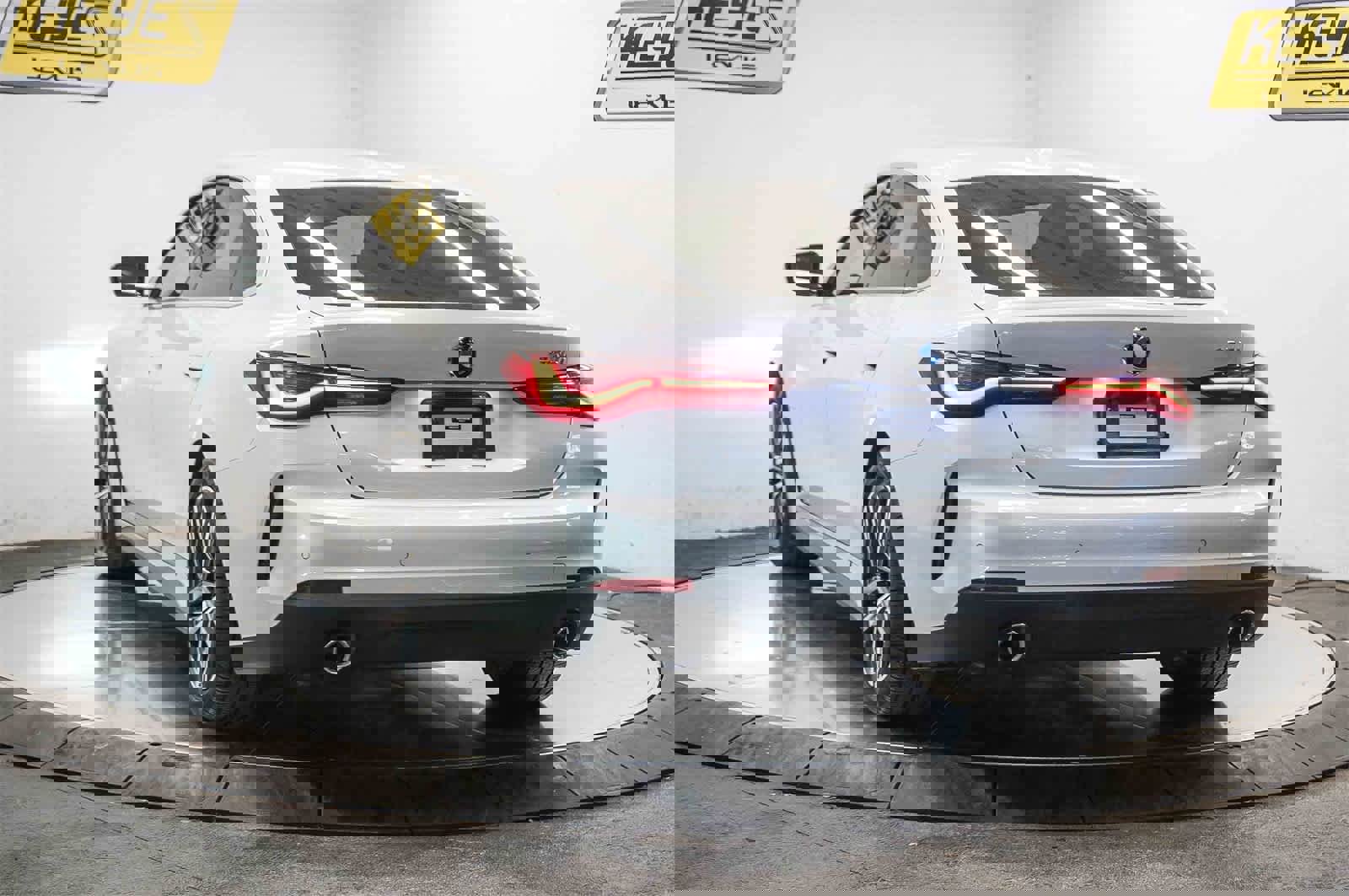 Used 2023 BMW 430i Gran Coupe w/ Premium Package image 2