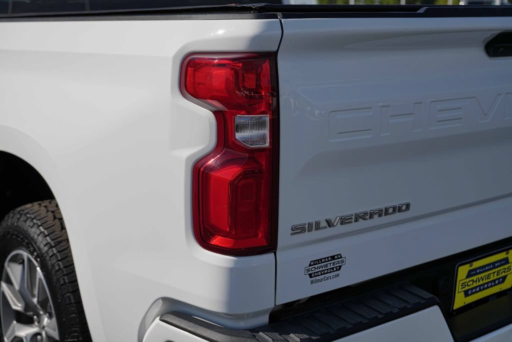 Used 2021 Chevrolet Silverado 1500 RST AWD/4WD image 9