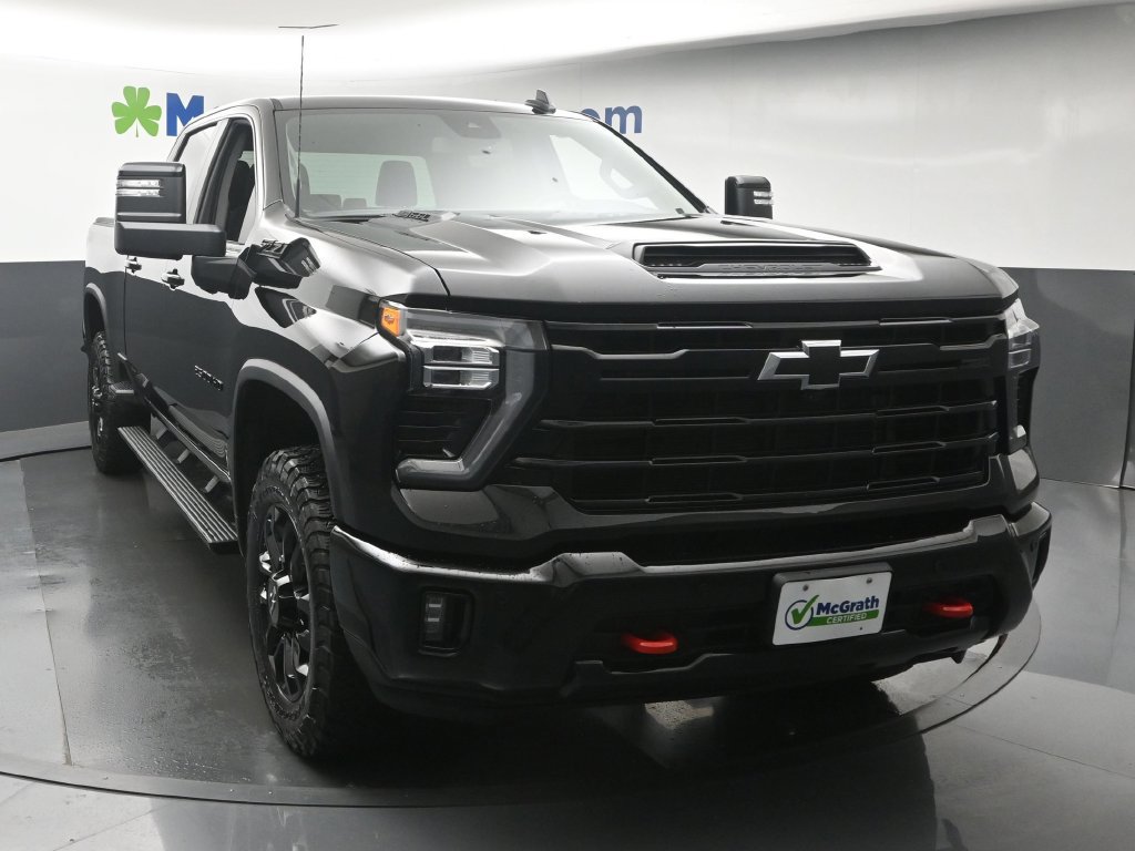 Used 2025 Chevrolet Silverado 2500 LT w/ Trail Boss Package AWD/4WD image 5