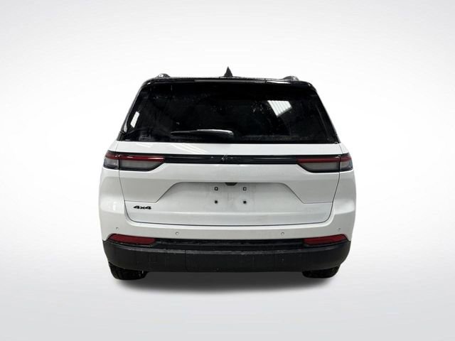 New 2025 Jeep Grand Cherokee Limited image 14