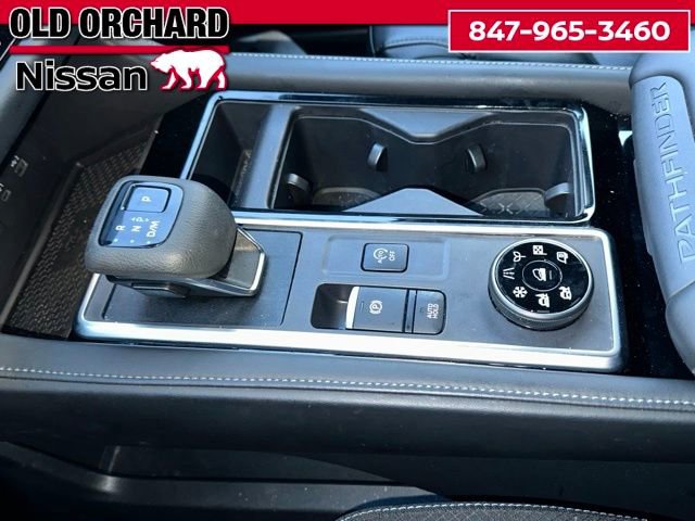 Used 2024 Nissan Pathfinder SL w/ Cargo Package image 15