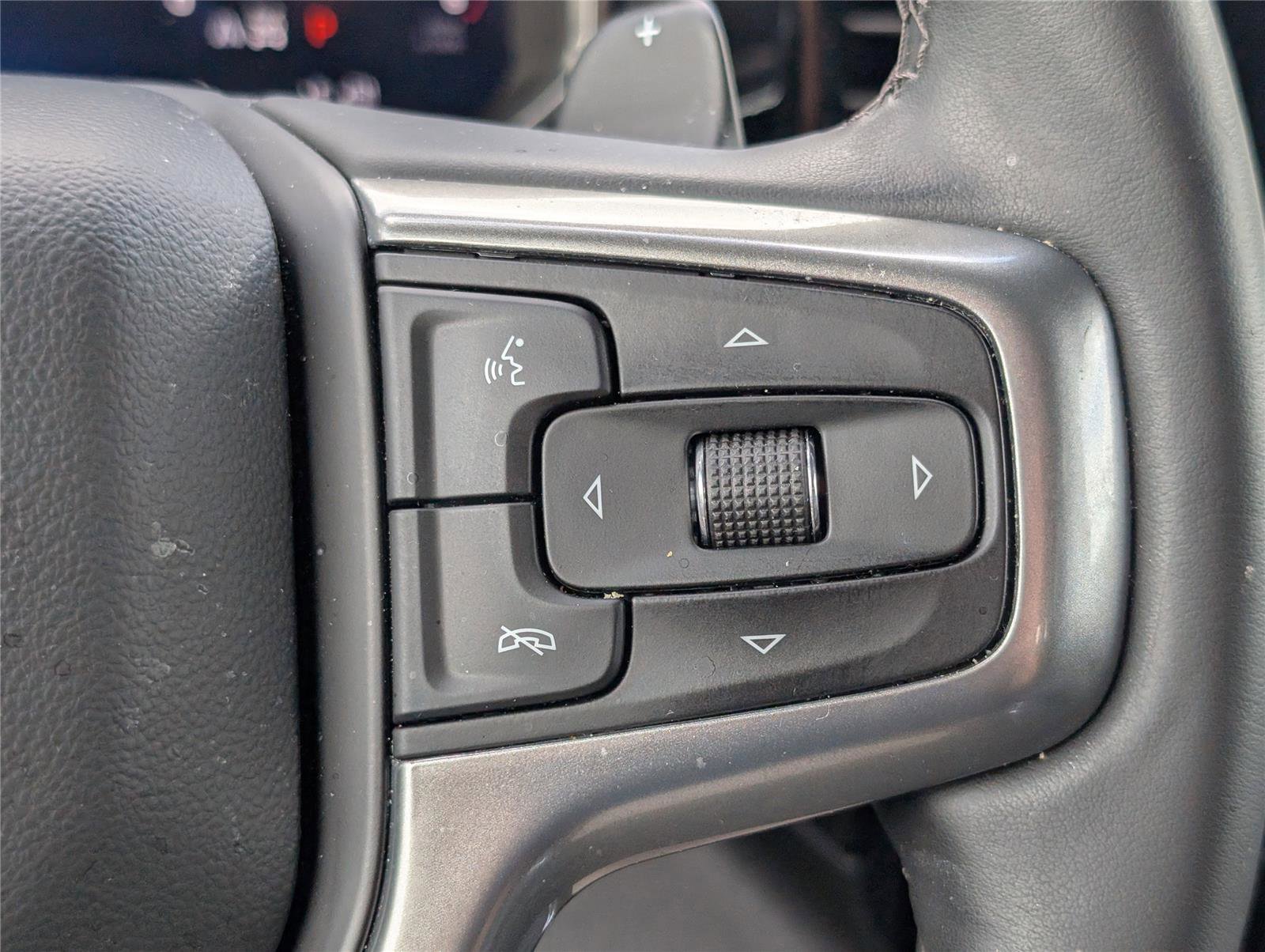 Used 2026 Chevrolet Silverado 1500 LT image 25