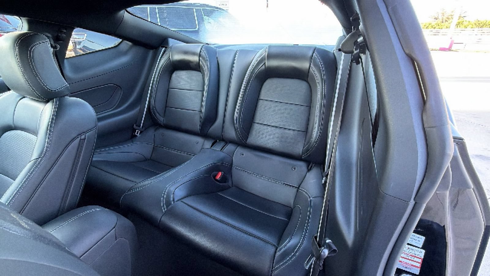 Used 2025 Ford Mustang GT Premium RWD image 25