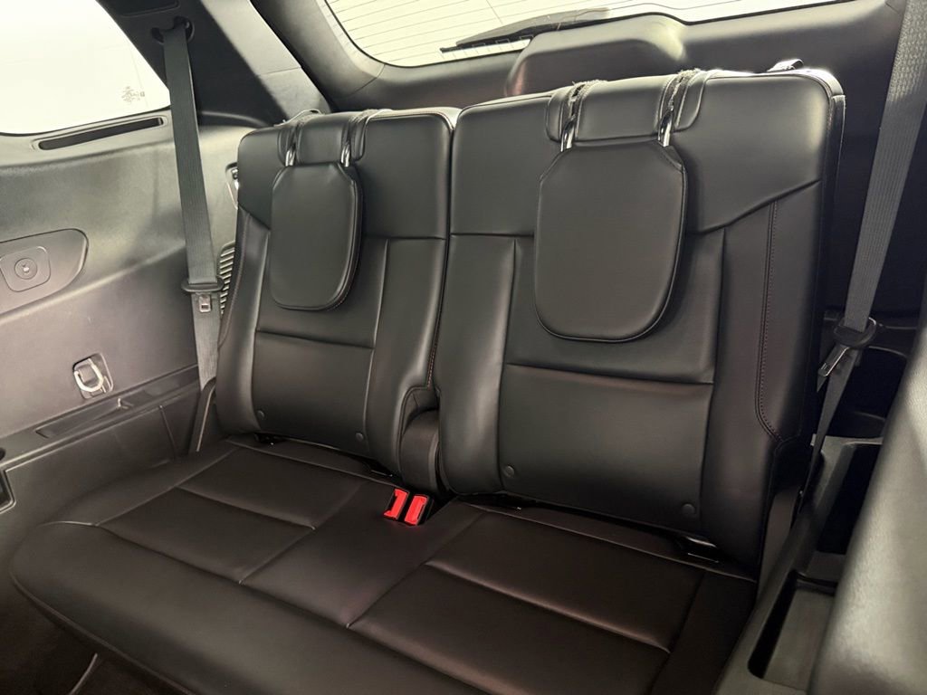 Used 2025 Ford Explorer ST-Line AWD/4WD image 28