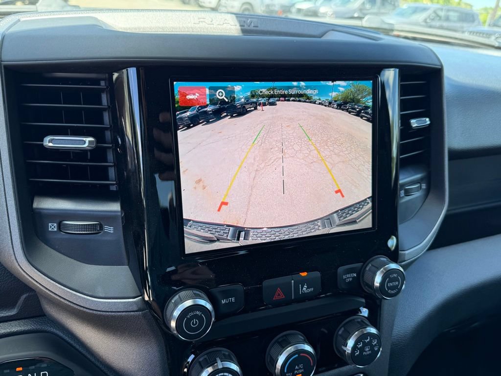 New 2026 RAM 1500 Express AWD/4WD image 21