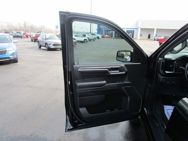 Certified 2024 Chevrolet Silverado 1500 LT w/ Z71 Off-Road Package image 16