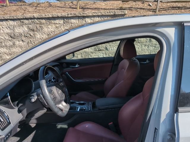 Used 2023 Kia Stinger GT-Line w/ Sun & Sound Package image 13