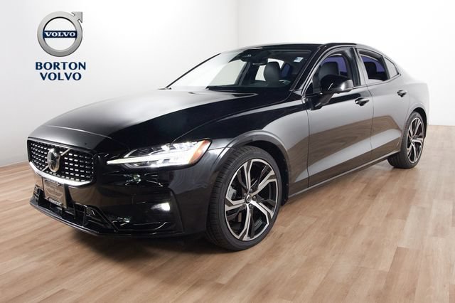 Used 2024 Volvo S60 B5 Plus w/ Climate Package