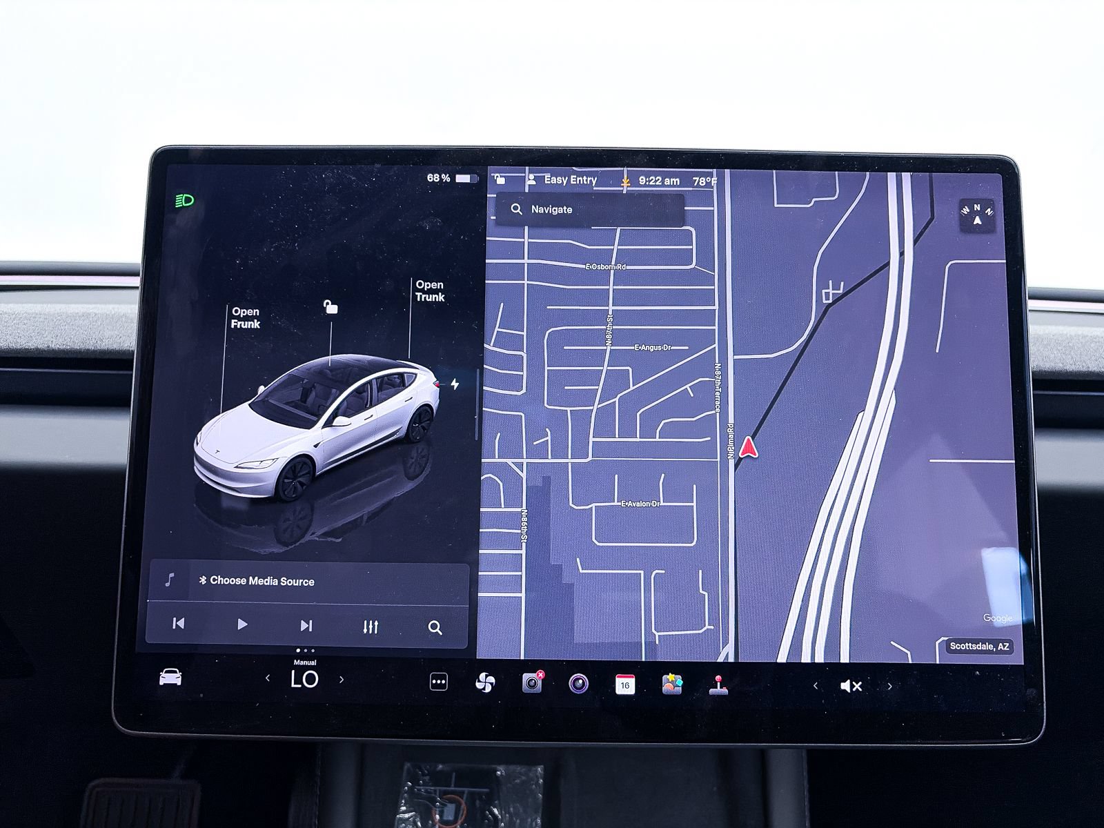 Used 2024 Tesla Model 3 Standard Range RWD image 4