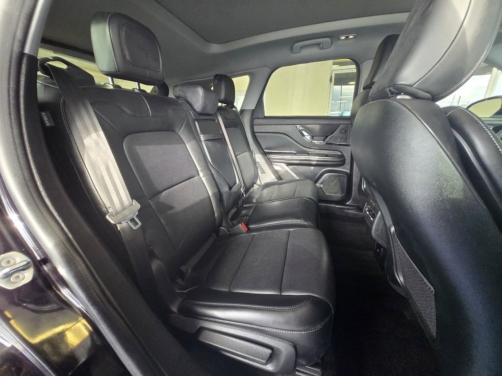 Used 2022 Lincoln Corsair Reserve w/ Equipment Group 201A image 23