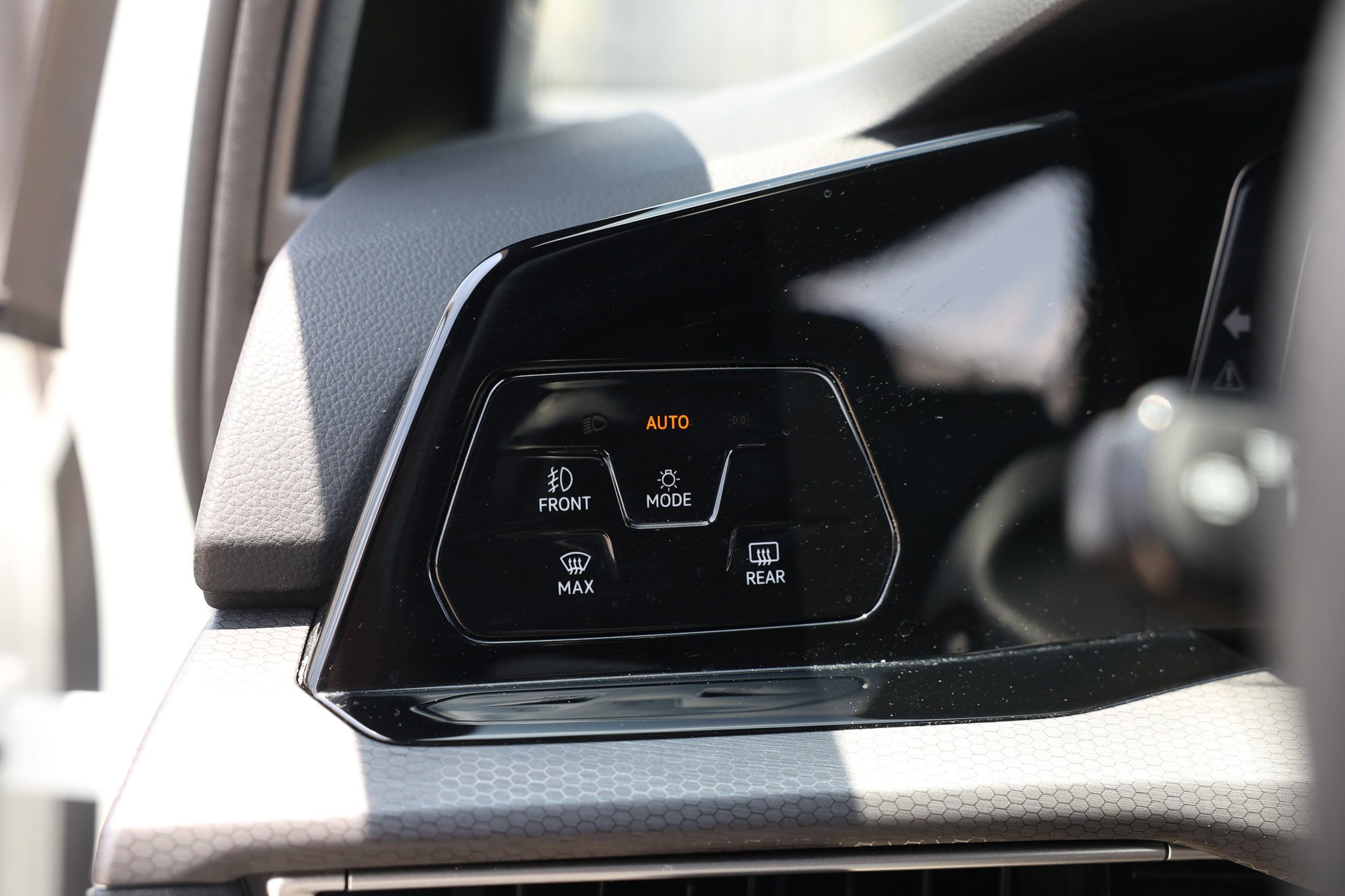 Used 2023 Volkswagen GTI 40th Anniversary Edition FWD image 46