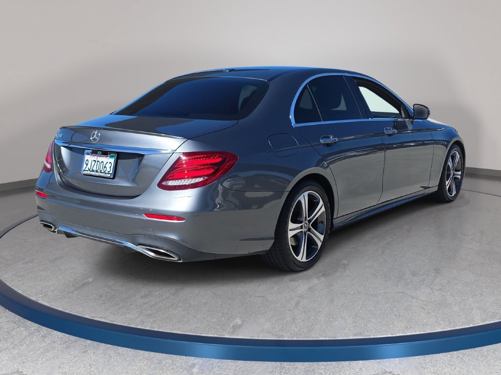 Used 2020 Mercedes-Benz E 350 Sedan image 6