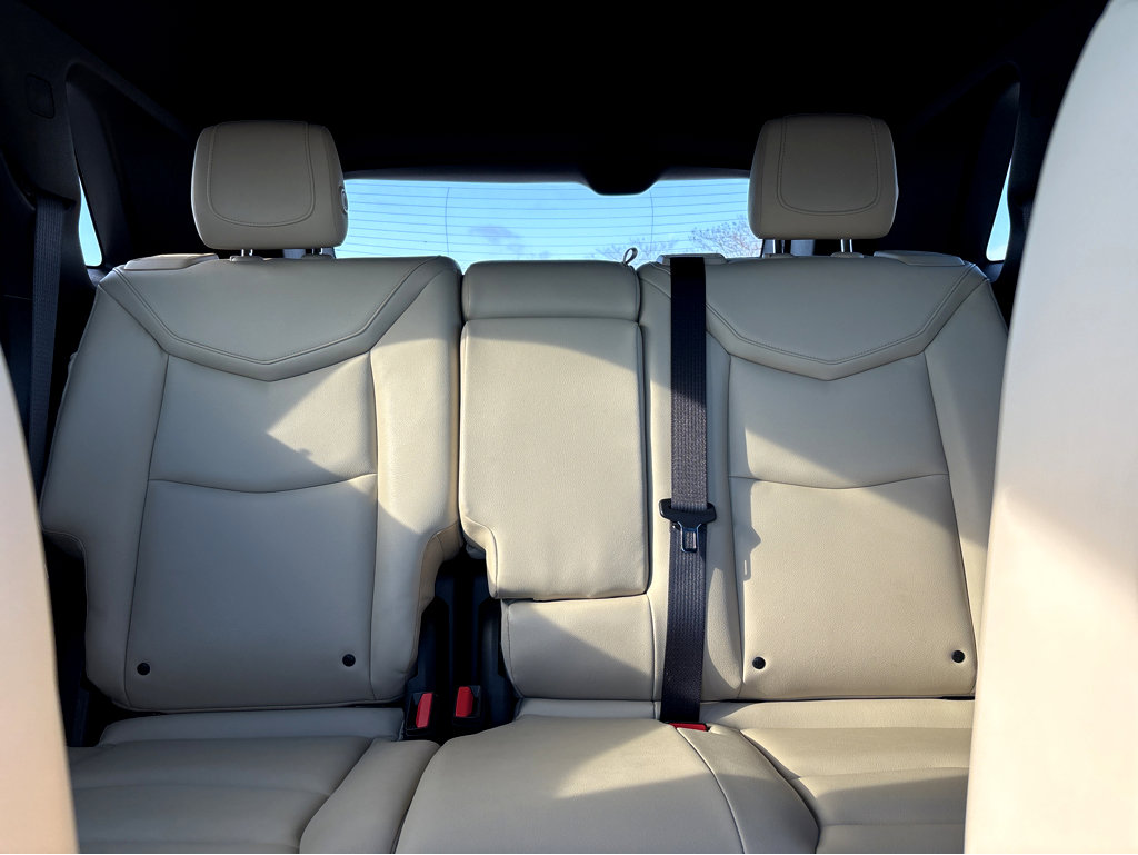 Used 2017 Cadillac XT5 FWD image 5