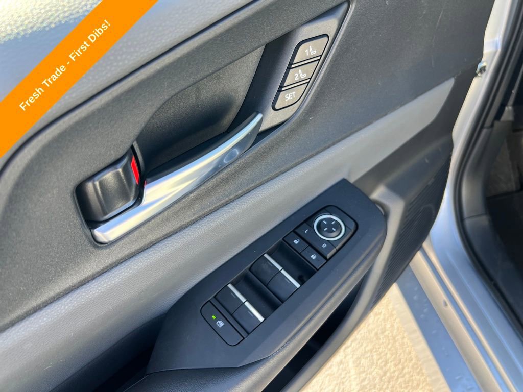 Used 2024 Toyota Prius Limited image 10