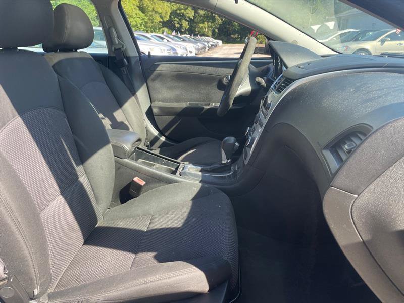 Used 2012 Chevrolet Malibu LT w/ Sunroof and Power Package FWD image 13
