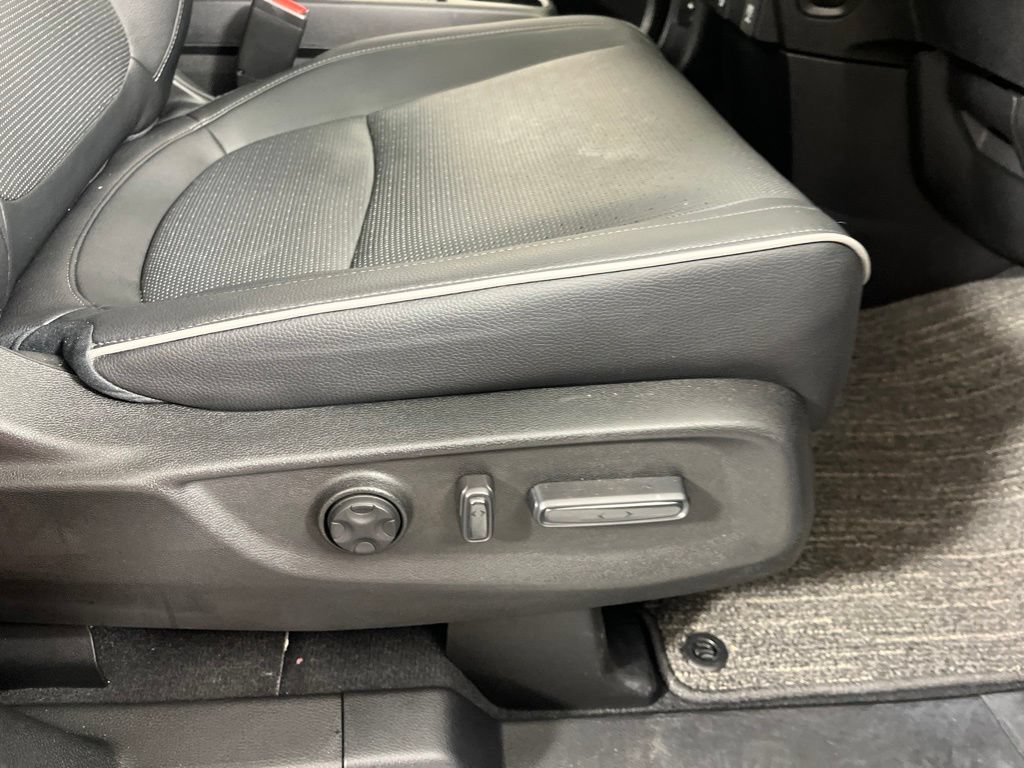 Certified 2025 Honda Odyssey Elite image 13