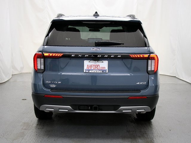 New 2026 Ford Explorer Active image 6