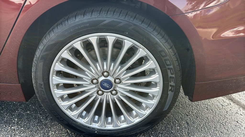 Used 2015 Ford Fusion Titanium AWD/4WD image 9