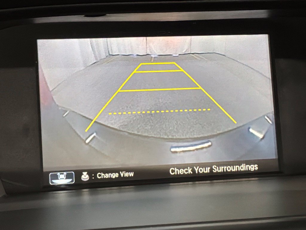 Used 2015 Honda Accord Touring image 14