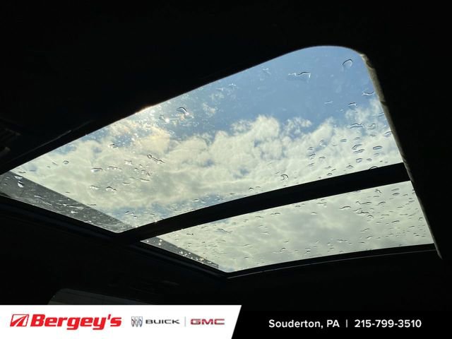 New 2026 GMC Yukon Elevation image 20