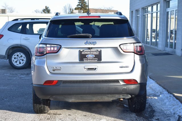 Used 2018 Jeep Compass Latitude w/ Popular Equipment Group image 5