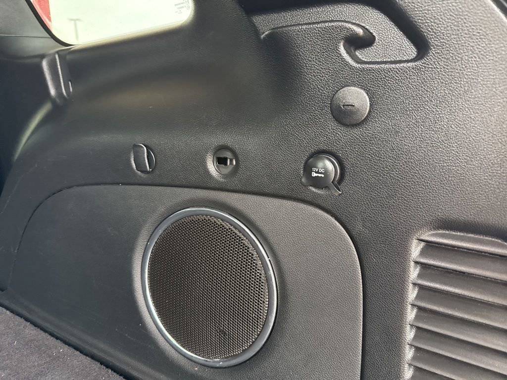 Used 2021 Jeep Grand Cherokee Limited w/ Luxury Group II image 24