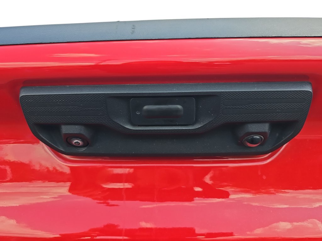 Used 2023 Chevrolet Silverado 1500 LT AWD/4WD image 35