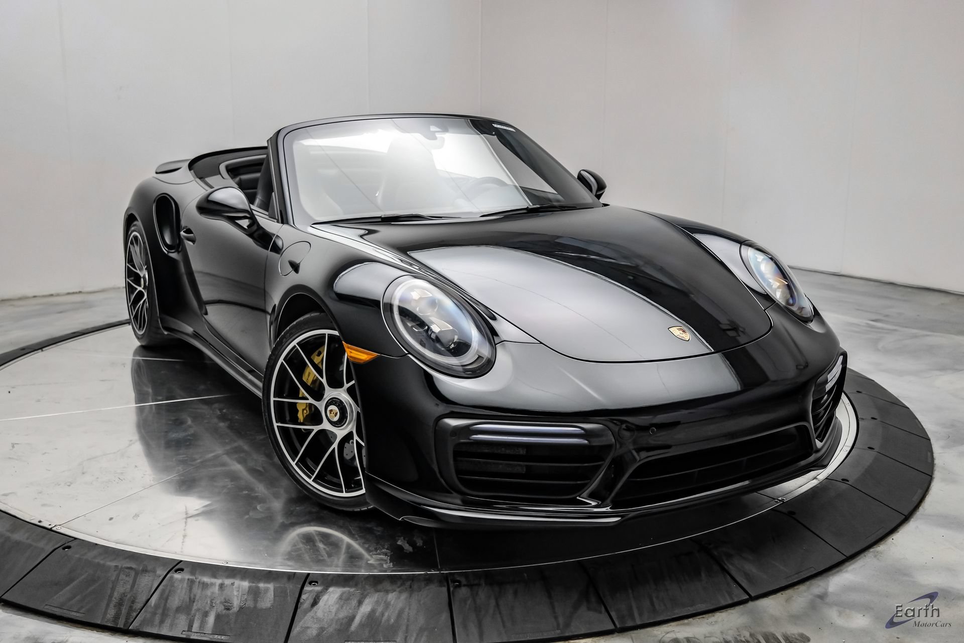 Used 2019 Porsche 911 Turbo S AWD/4WD image 31