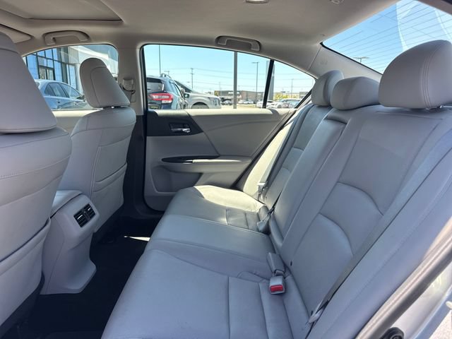 Used 2015 Honda Accord EX-L image 9